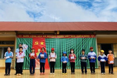 Sinh hoạt dưới cờ tuần 16 chủ đề “Kỷ niệm 79 năm ngày thành lập QĐND Việt Nam – 34 năm Ngày hội Quốc phòng toàn dân” và tổng kết, phát thưởng các hoạt động trọng tâm tháng 11.2023.